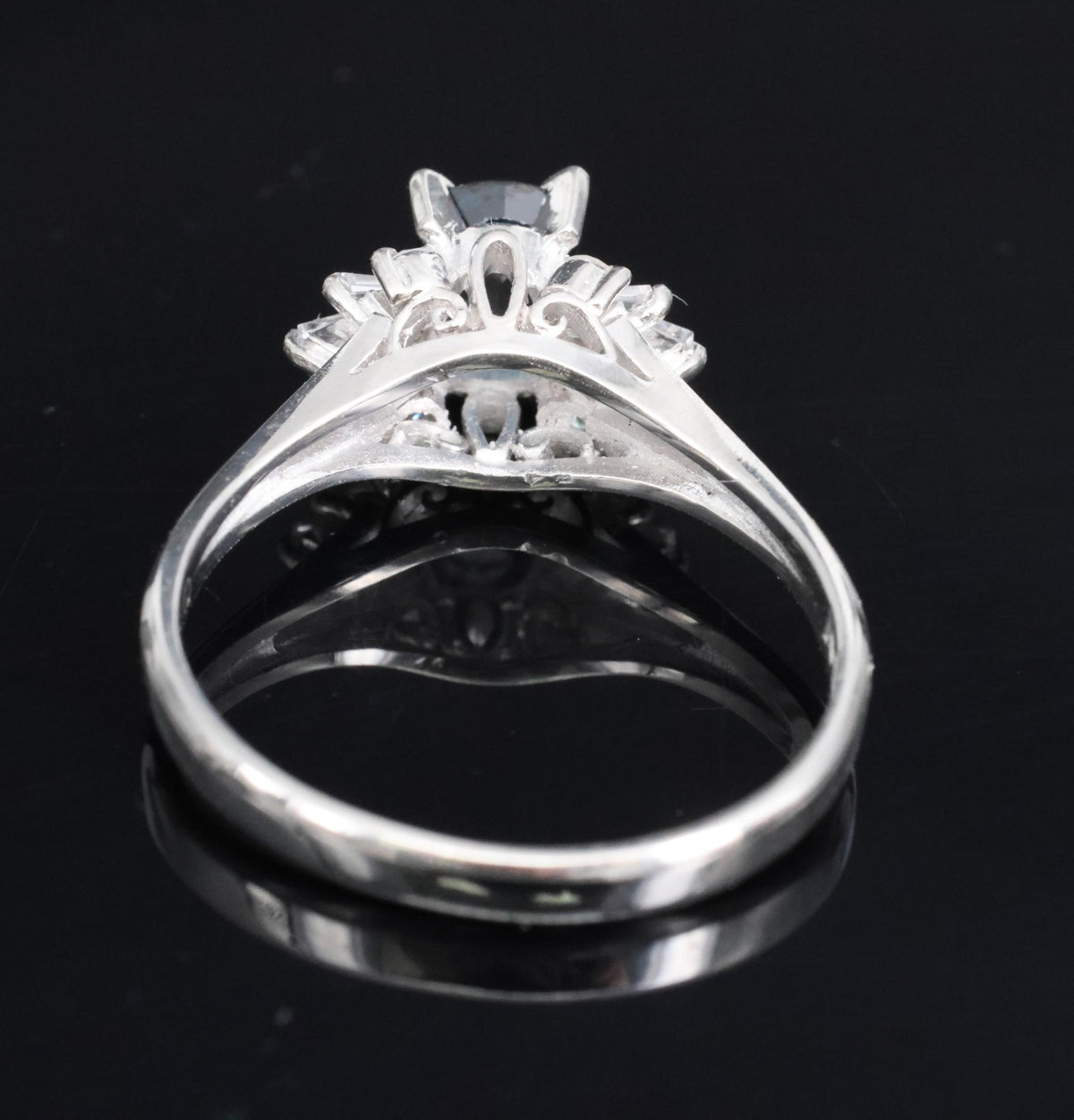 Fine 0.76ct Natural Blue Sapphire & 0.30ct Diamond Platinum Ring, Size 6.75