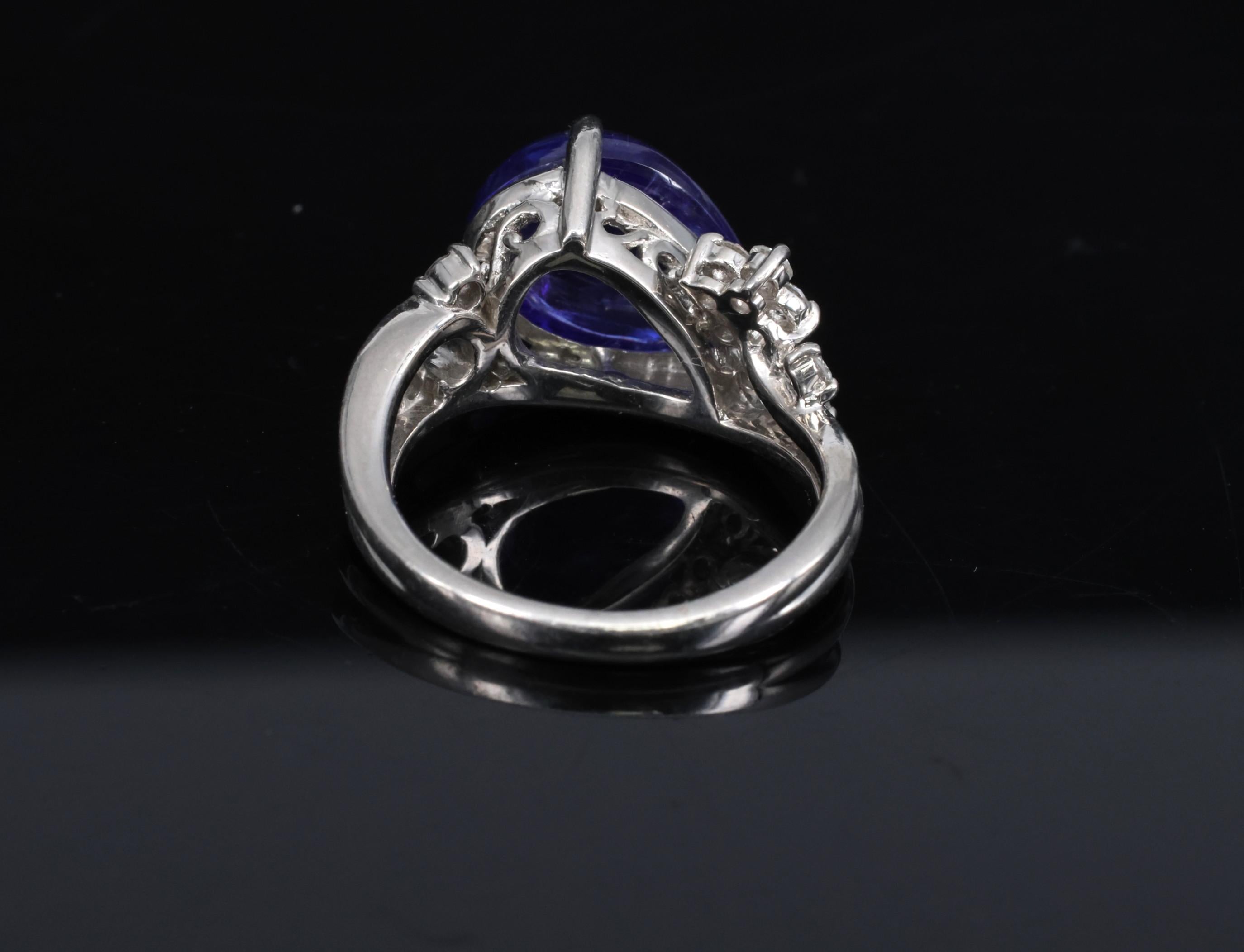 Estate 6.85ct Cabochon Cut Tanzanite & 0.24ct Diamond Platinum Ring Size 5.75