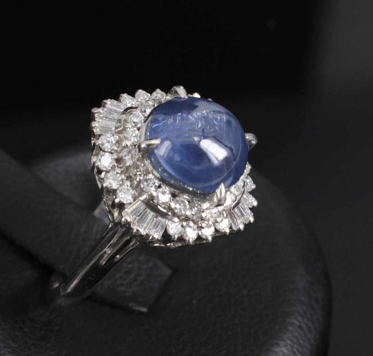 5.40ct GIA Unheated Color Chage Star Sapphire 0.64ct Diamond Platinum Ring S-5.5
