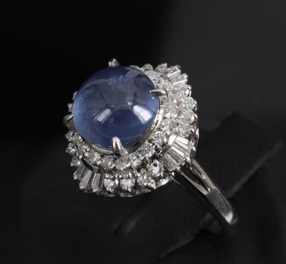 5.40ct GIA Unheated Color Chage Star Sapphire 0.64ct Diamond Platinum Ring S-5.5