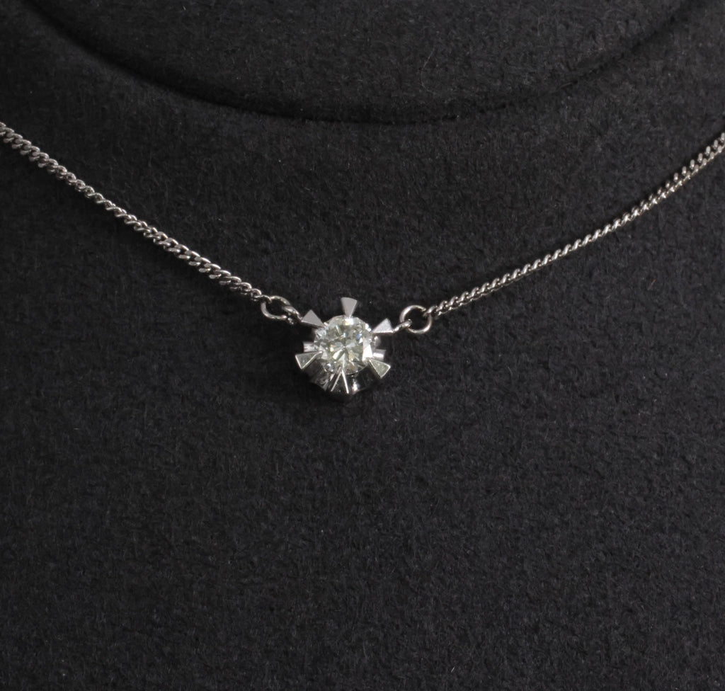 0.35ct GH/VS Natural Untreated Diamond Platinum Pendant Snowflake Necklace