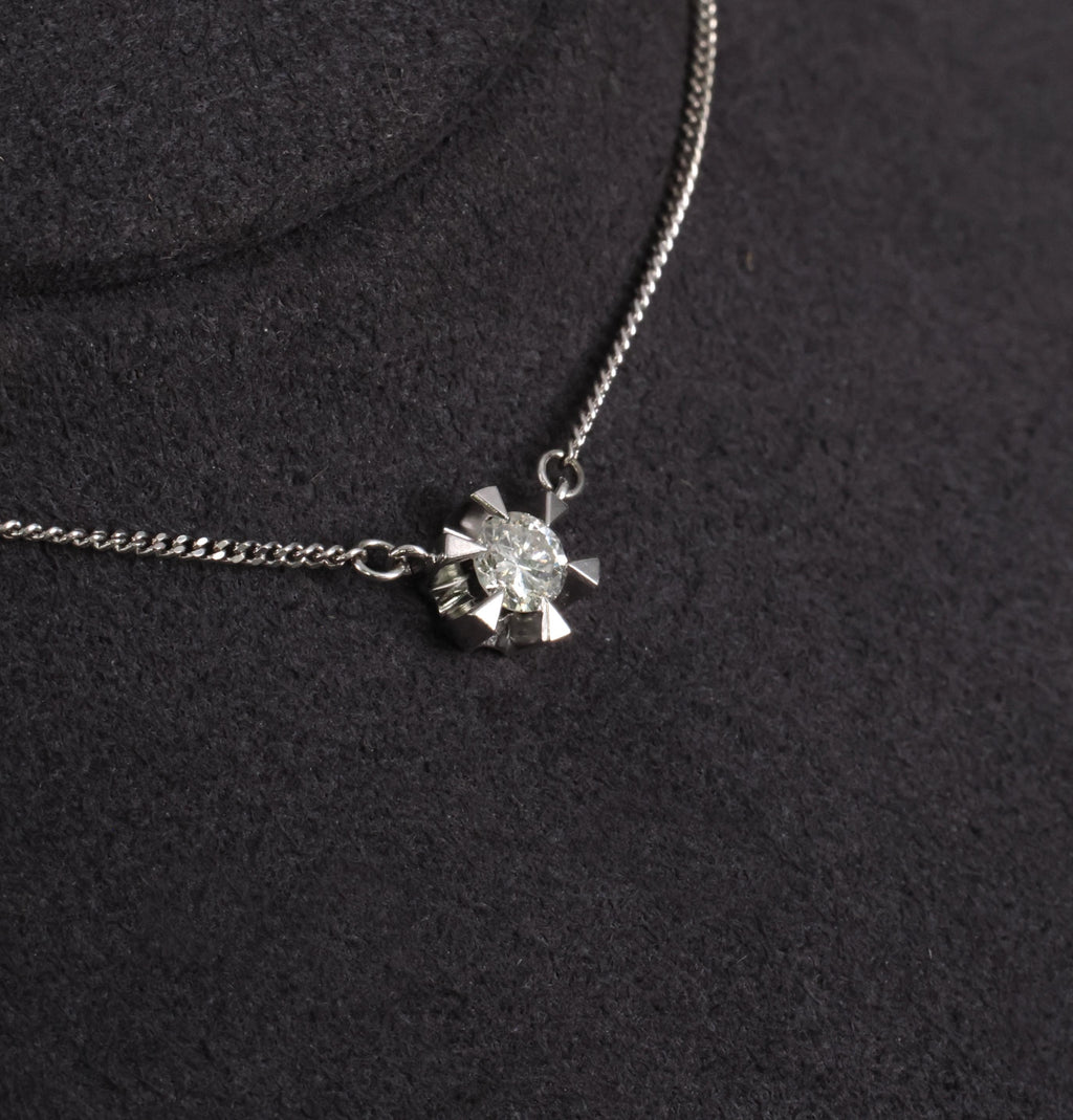 0.35ct GH/VS Natural Untreated Diamond Platinum Pendant Snowflake Necklace