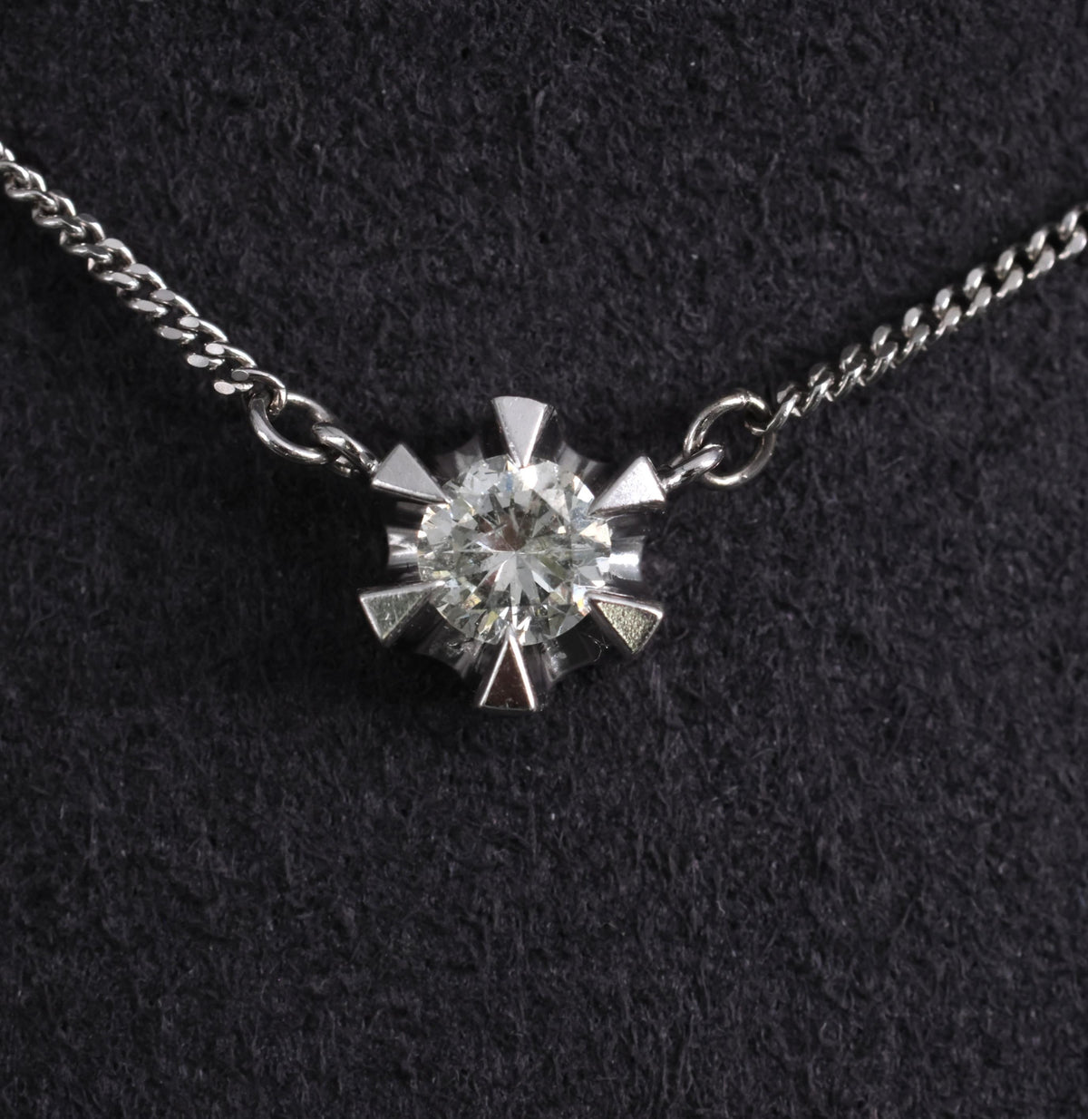 0.35ct GH/VS Natural Untreated Diamond Platinum Pendant Snowflake Necklace