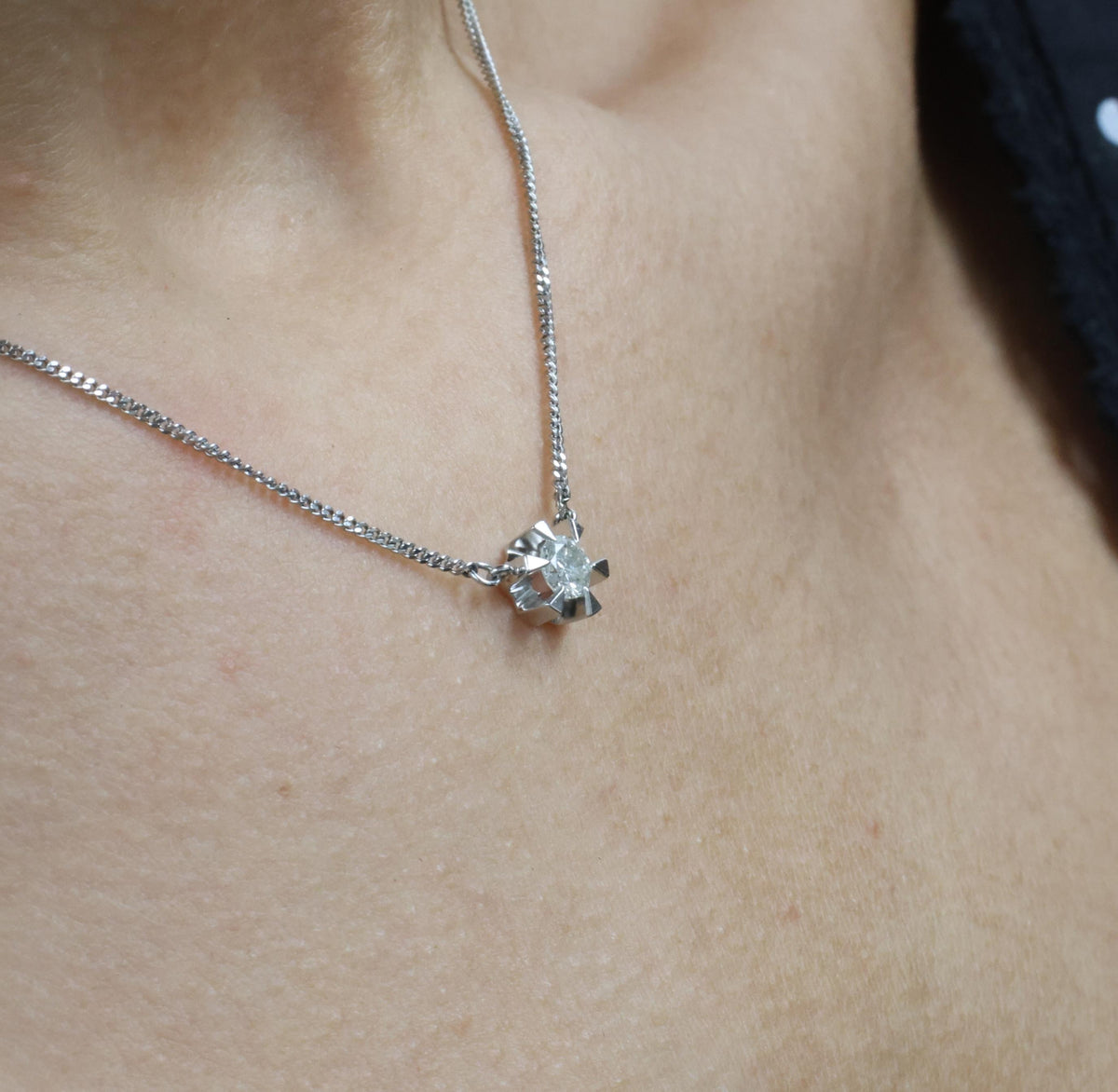 0.35ct GH/VS Natural Untreated Diamond Platinum Pendant Snowflake Necklace