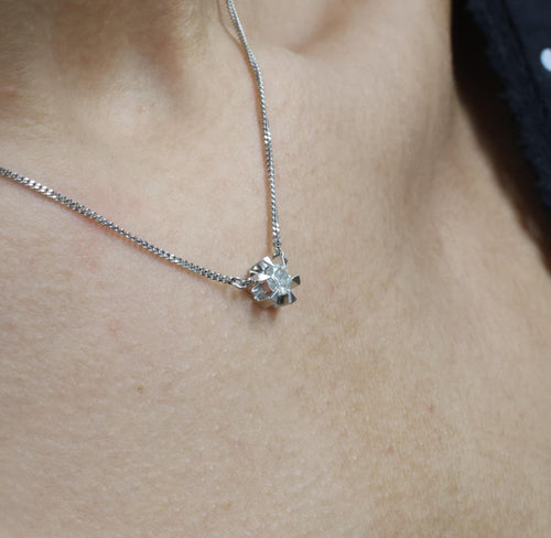 0.35ct GH/VS Natural Untreated Diamond Platinum Pendant Snowflake Necklace