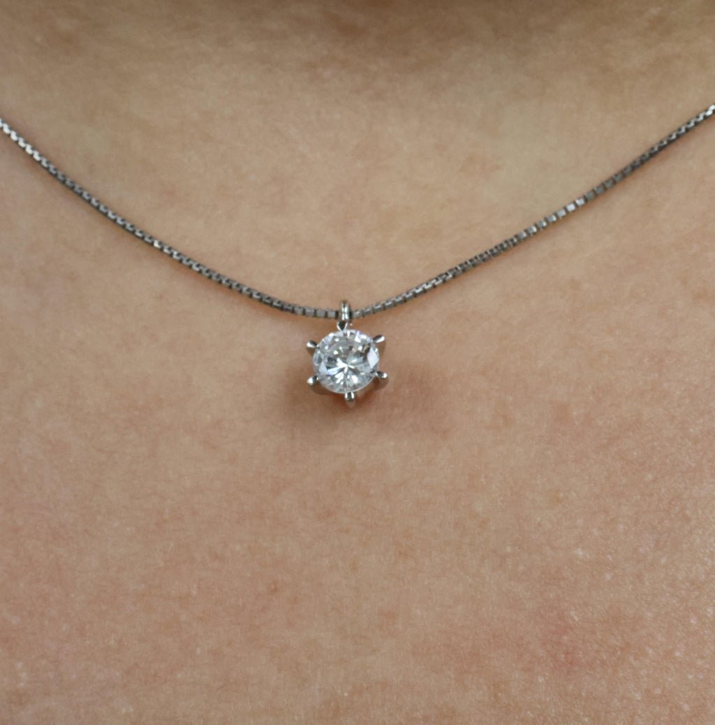 Classic 0.35ct Round Natural Untreated Diamond Platinum Pendant Necklace