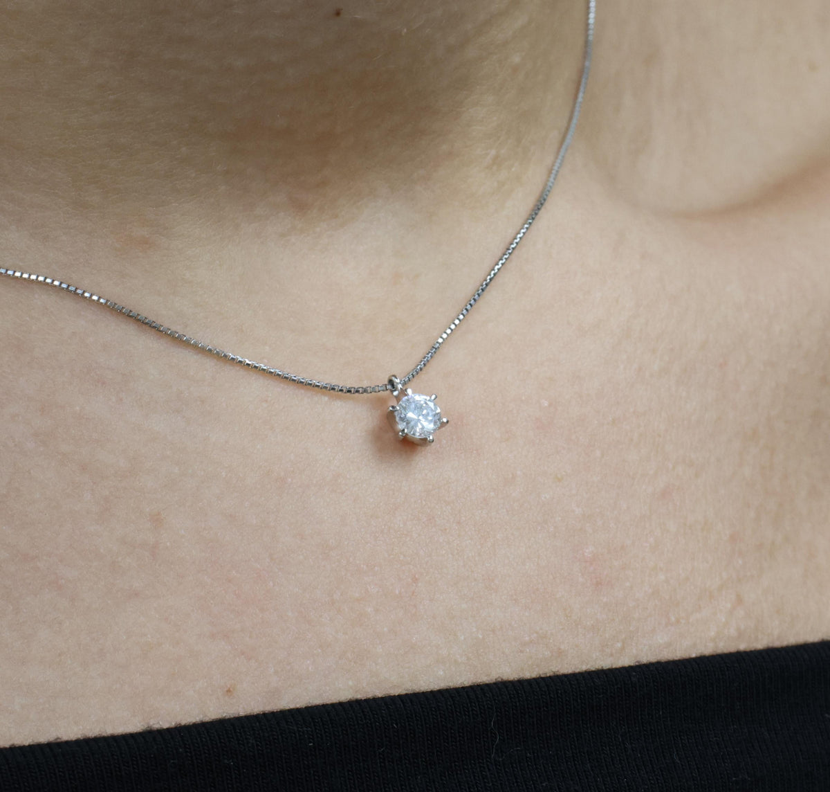 Classic 0.35ct Round Natural Untreated Diamond Platinum Pendant Necklace