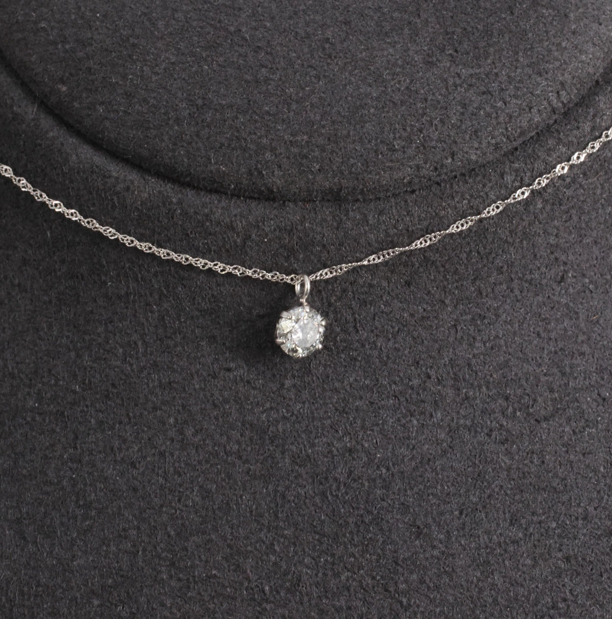 Classic 0.30ct Round Natural Untreated Diamond Pendant & Platinum Chain Necklace