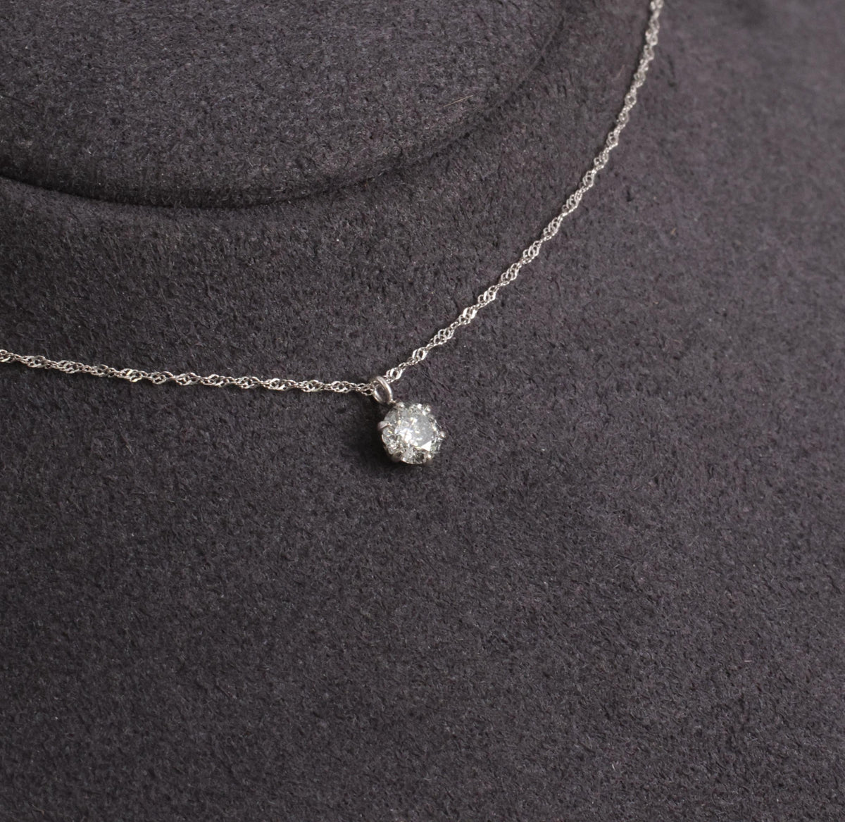 Classic 0.30ct Round Natural Untreated Diamond Pendant & Platinum Chain Necklace
