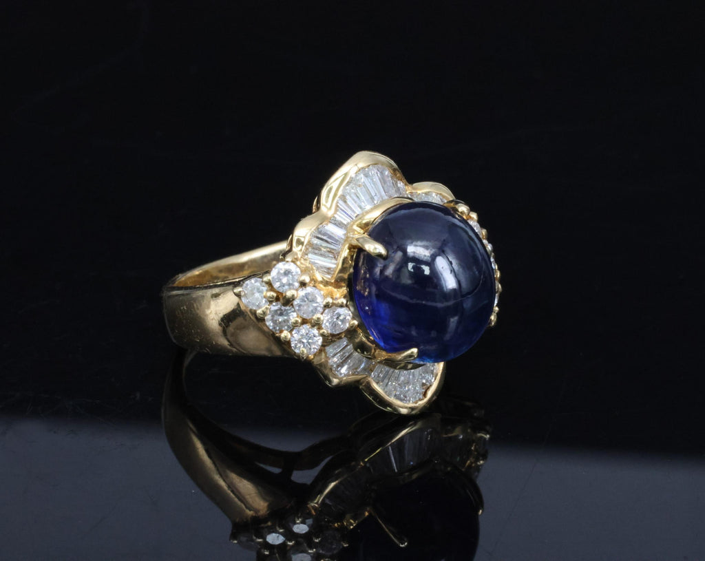 Vintage 8.37ct Deep Blue Sapphire & 1.10ct Diamond 18K Yellow Gold Ring Size 5