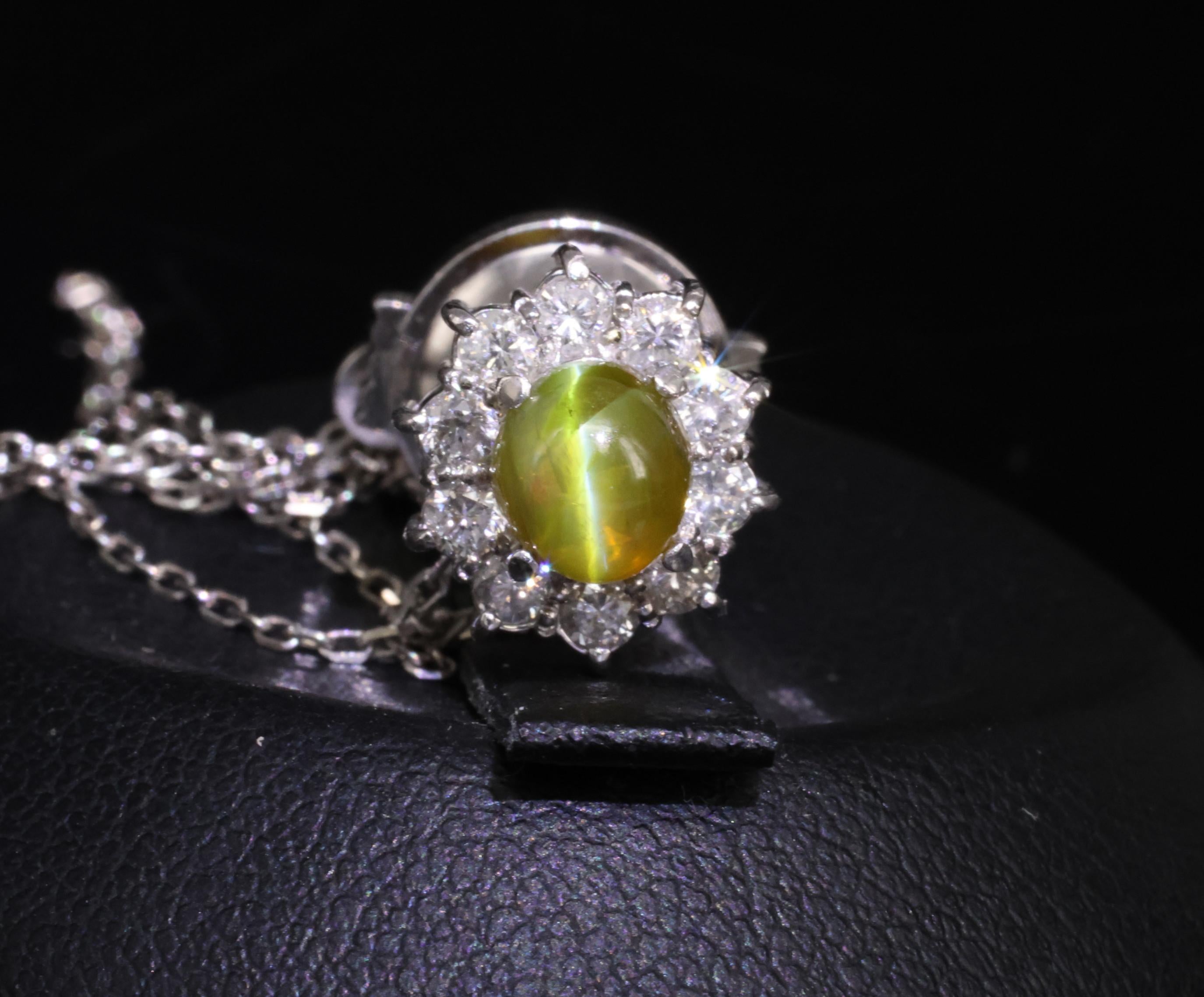 Vintage 1.60ct Chrysoberyl Cat's Eye & 0.41ct Diamond Platinum Tie Tack Pin