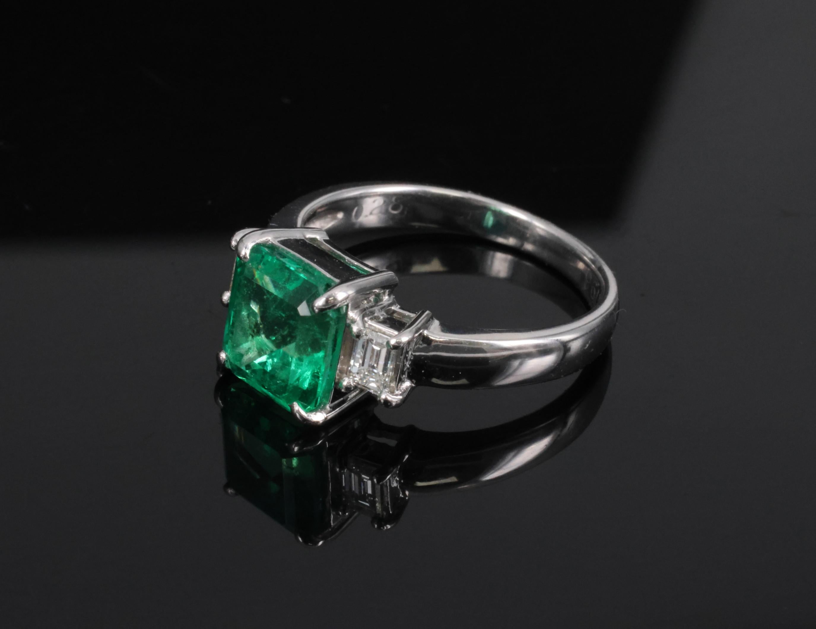 Fine 1.98ct GIA Colombian Emerald & 0.28ct Diamond Platinum Ring, Size 6.25