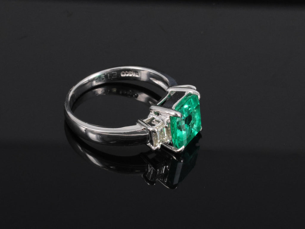Fine 1.98ct GIA Colombian Emerald & 0.28ct Diamond Platinum Ring, Size 6.25