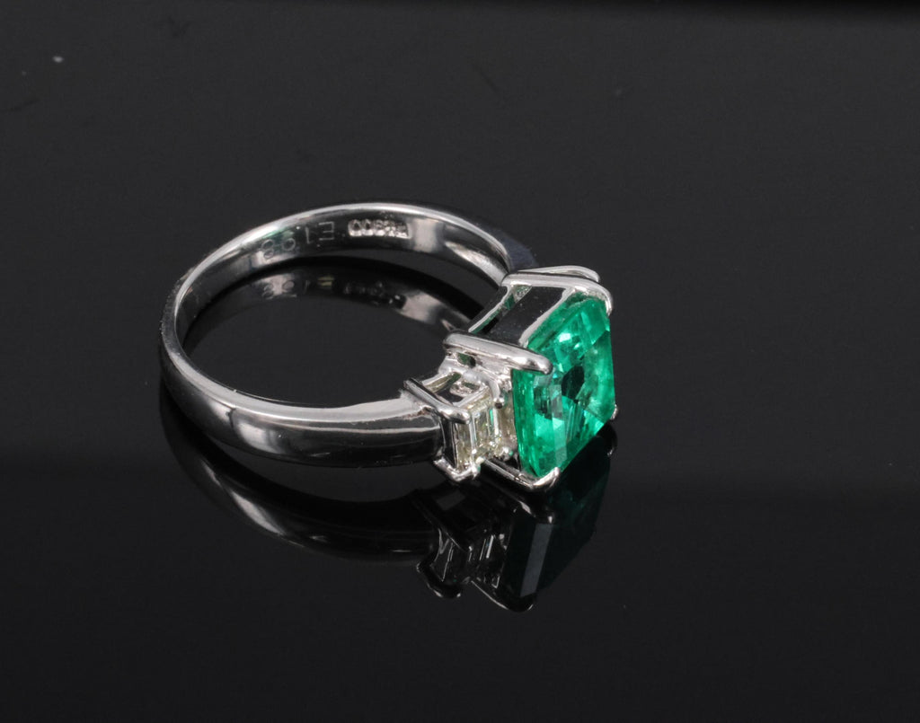 Fine 1.98ct GIA Colombian Emerald & 0.28ct Diamond Platinum Ring, Size 6.25
