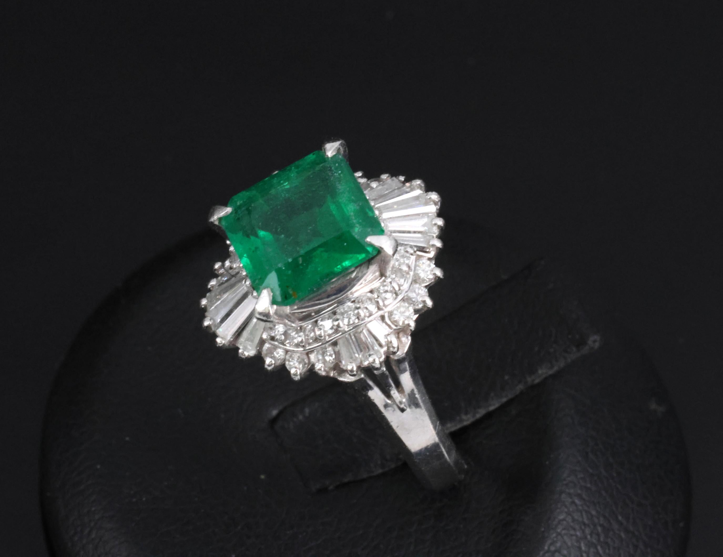 Vintage 2.29ct Natural Colombian Emerald & 0.69ct Diamond Platinum Ring, Size 6