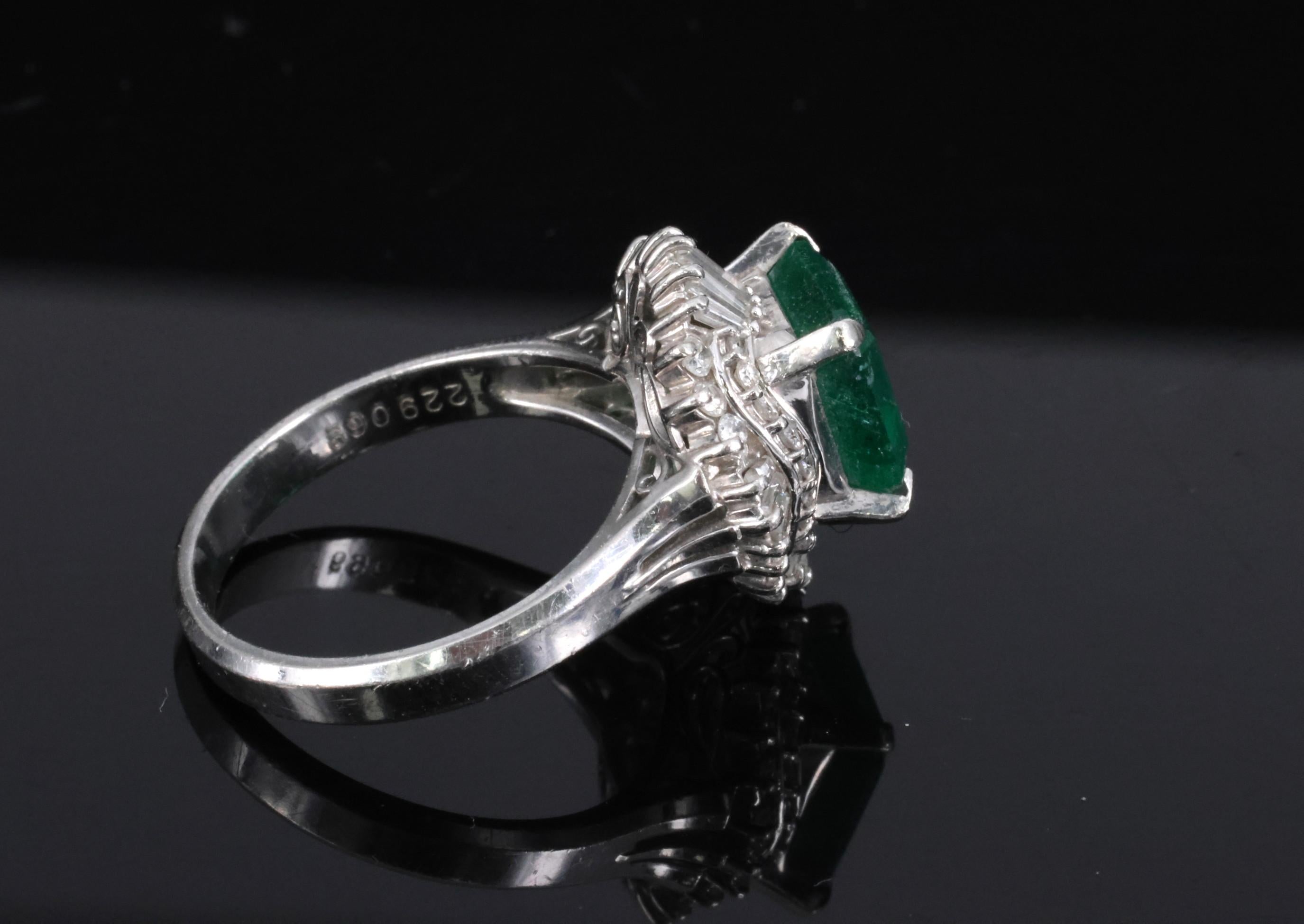 Vintage 2.29ct Natural Colombian Emerald & 0.69ct Diamond Platinum Ring, Size 6