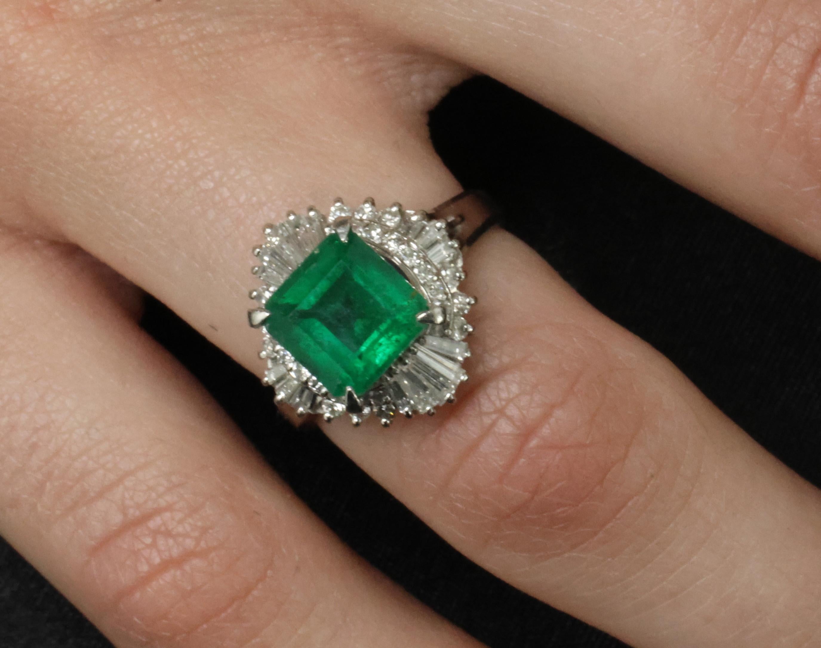 Vintage 2.29ct Natural Colombian Emerald & 0.69ct Diamond Platinum Ring, Size 6