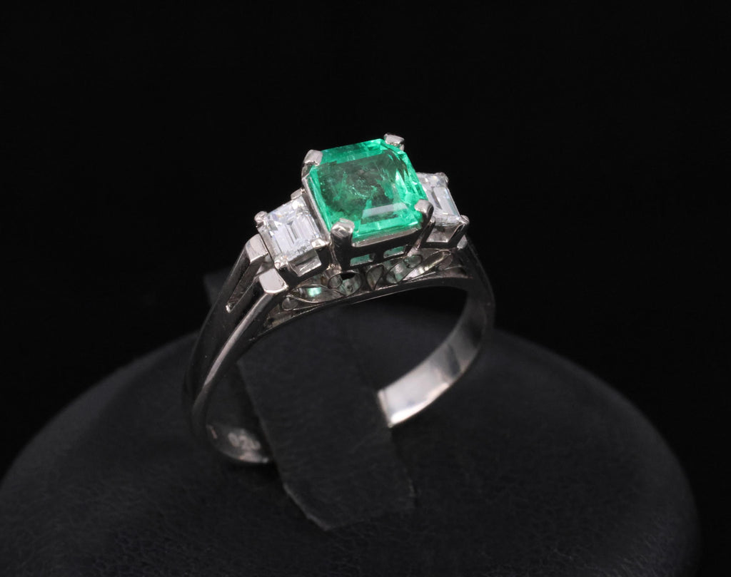 Estate 0.85ct Natural Colombian Emerald 0.26ct Diamond Platinum Ring, Size 6.25