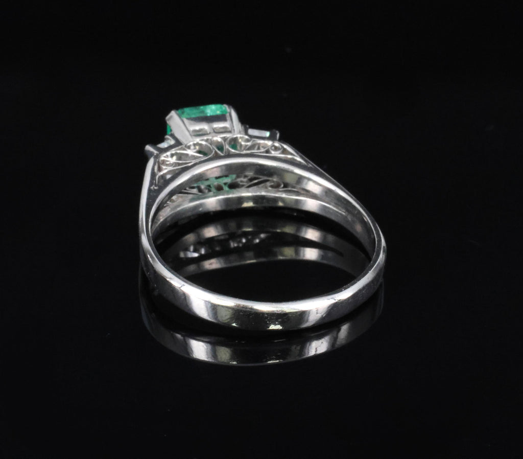 Estate 0.85ct Natural Colombian Emerald 0.26ct Diamond Platinum Ring, Size 6.25