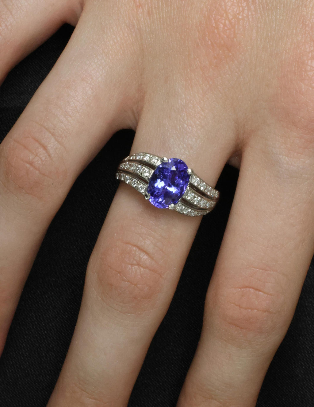 Estate 2.75ct Tanzanite & 0.43ct Diamond Fancy Platinum Ring Size 8
