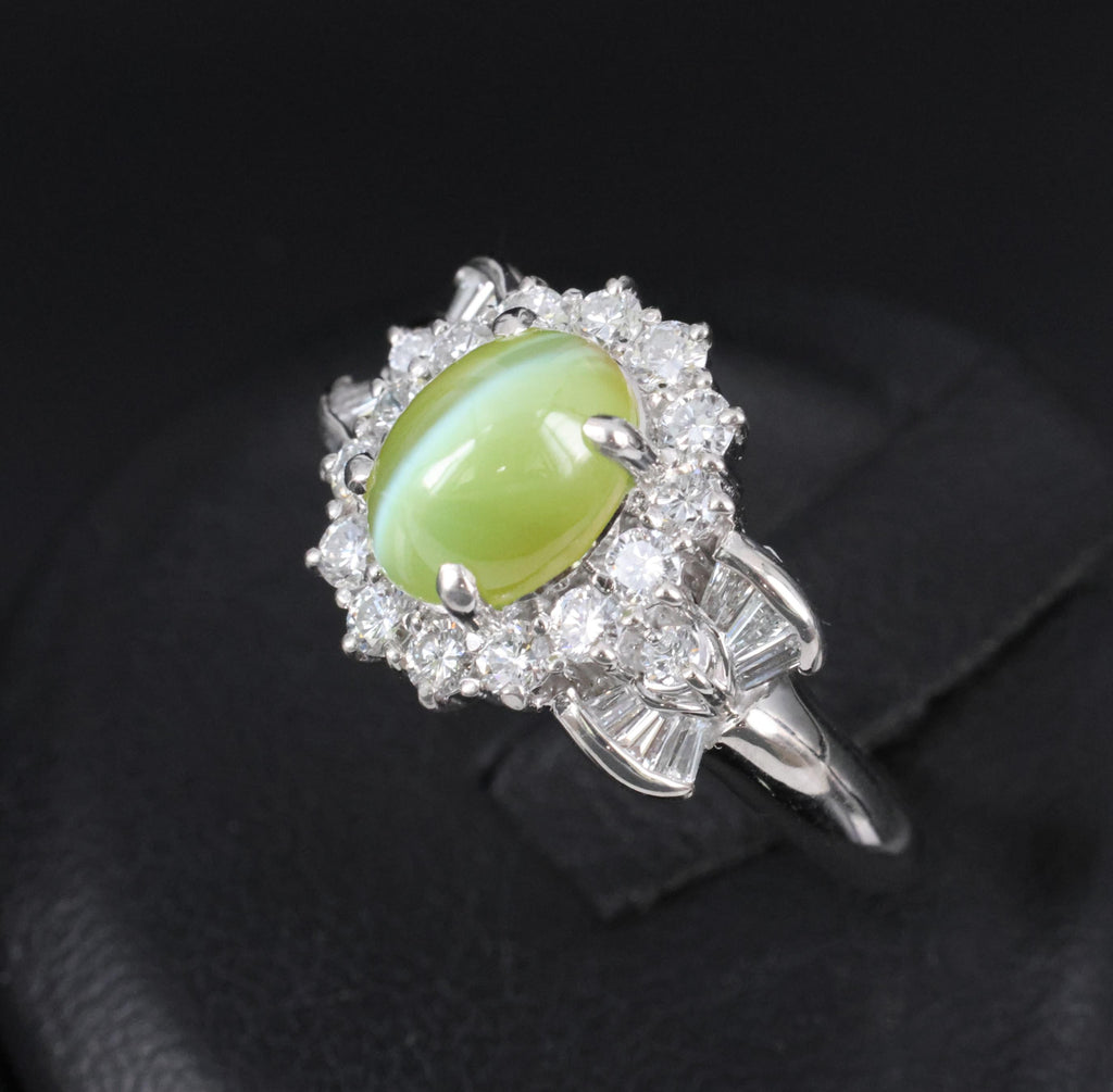 Fine 2.98ct Natural Chrysoberyl Cat's Eye & 0.63ct Diamond Platinum Ring, Size 6