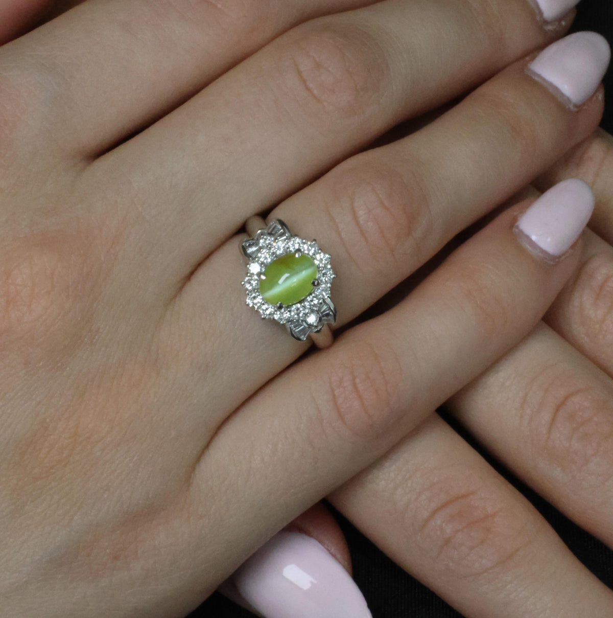 Fine 2.98ct Natural Chrysoberyl Cat's Eye & 0.63ct Diamond Platinum Ring, Size 6