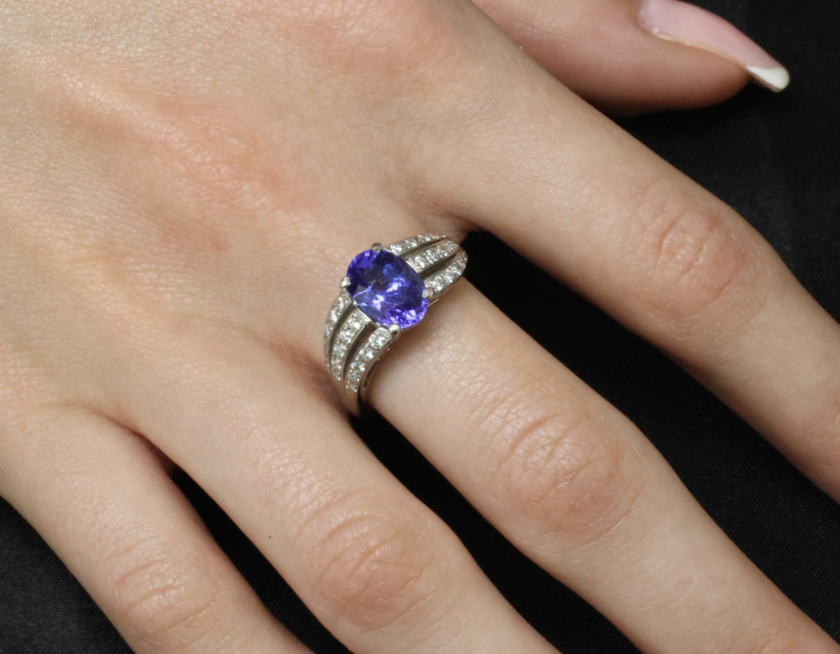 Estate 2.75ct Tanzanite & 0.43ct Diamond Fancy Platinum Ring Size 8