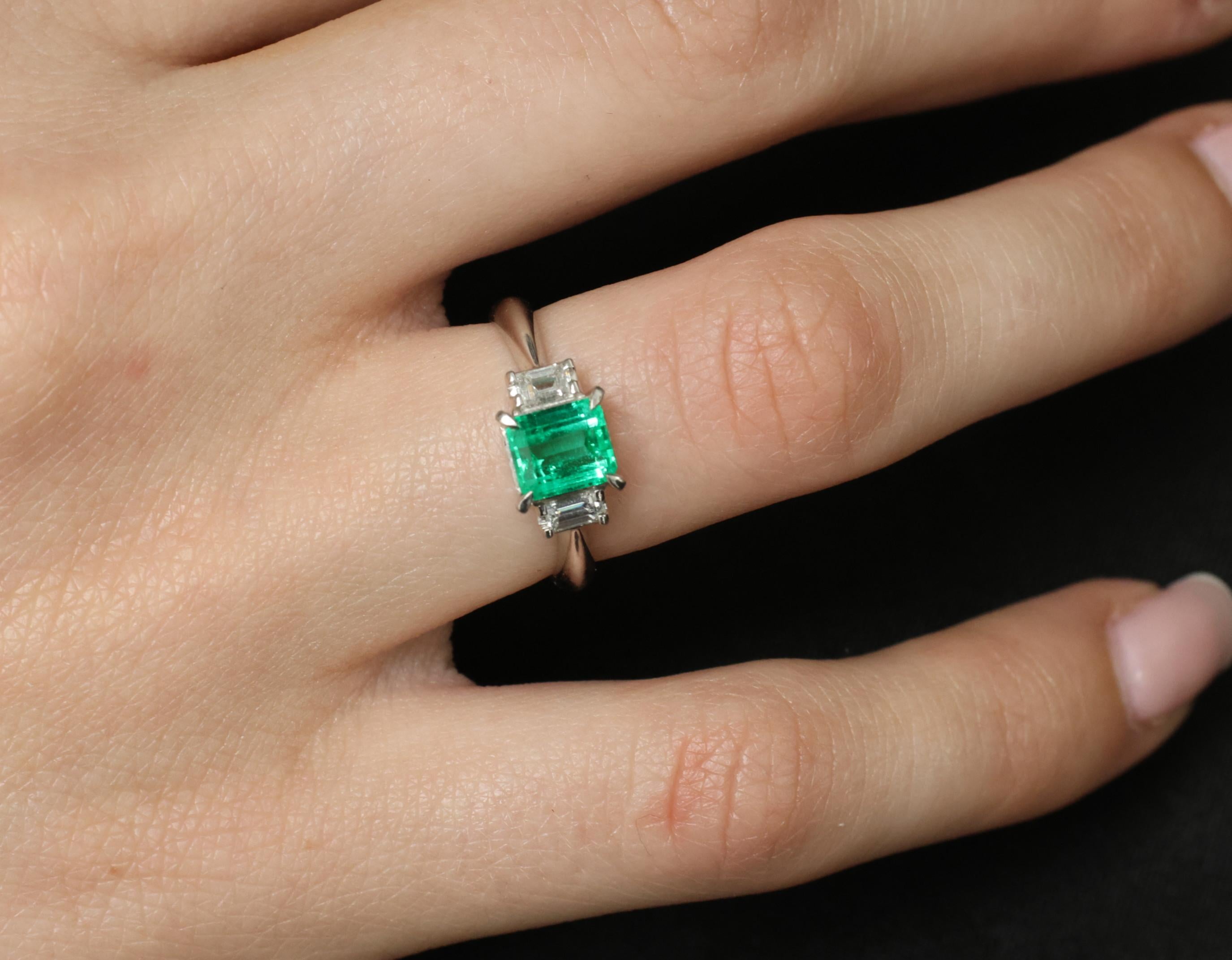 Fine 1.98ct GIA Colombian Emerald & 0.28ct Diamond Platinum Ring, Size 6.25