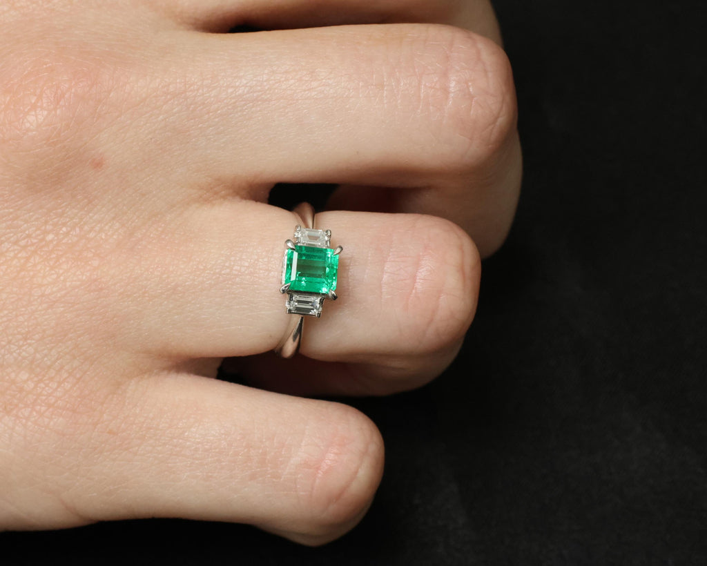 Fine 1.98ct GIA Colombian Emerald & 0.28ct Diamond Platinum Ring, Size 6.25