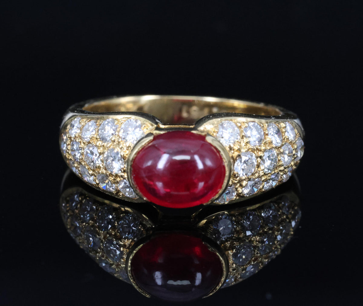 Fine 1.04ct Cabochon Natural Ruby & 0.78ct Diamond 18K Yellow Gold Ring Size 5.5