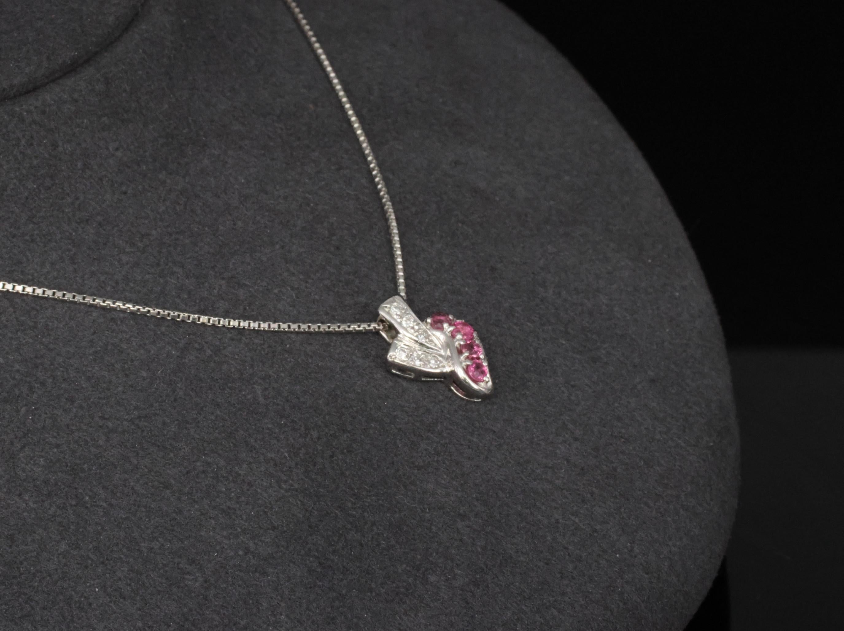 Vintage 0.36ct Natural Ruby & 0.09ct Diamond Platinum Necklace 6.8 Grams