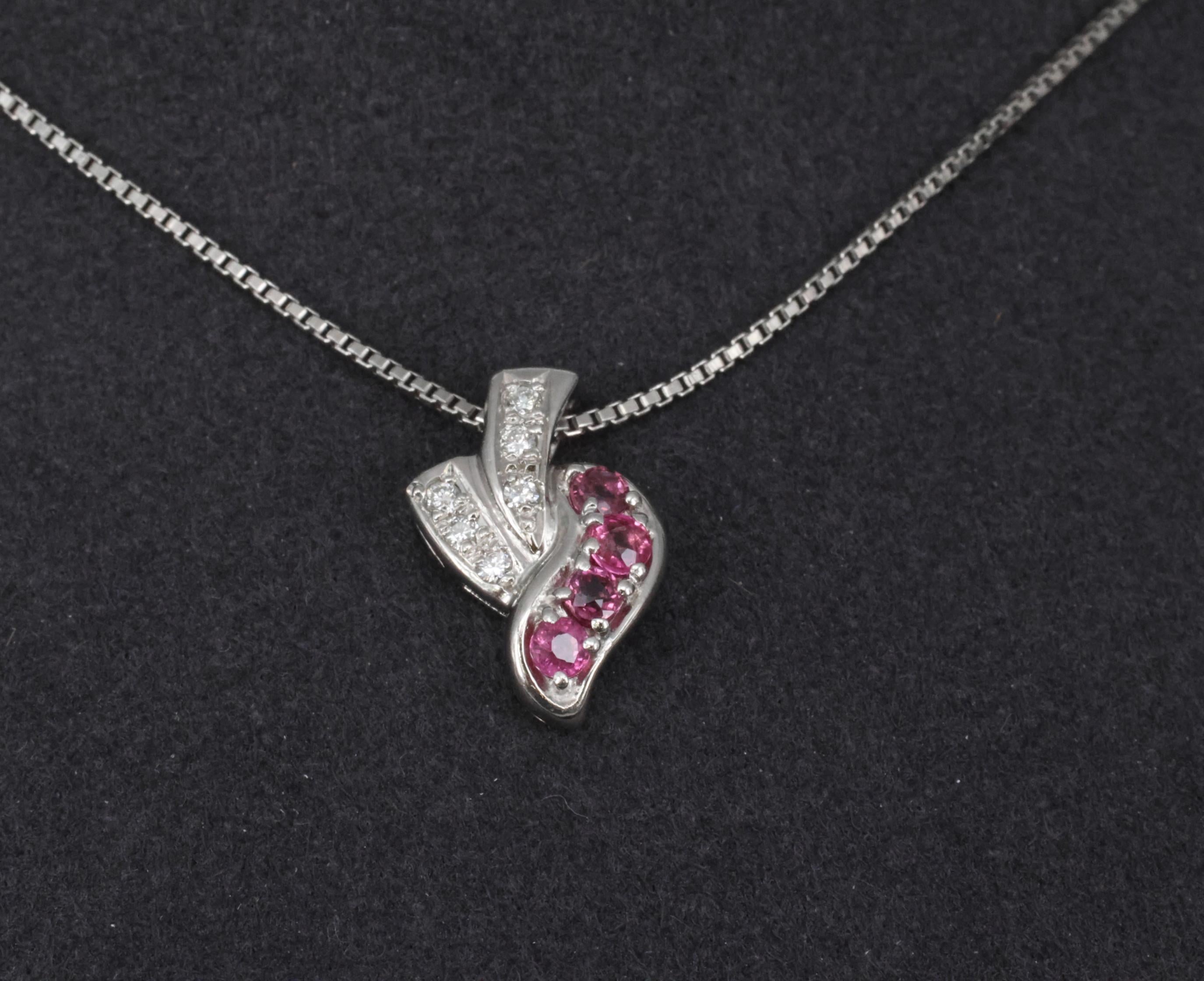 Vintage 0.36ct Natural Ruby & 0.09ct Diamond Platinum Necklace 6.8 Grams