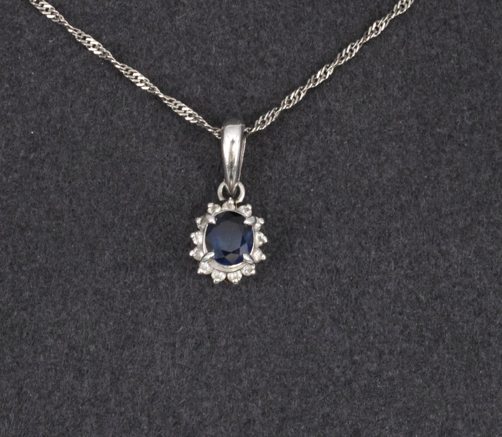 Estate 0.29ct Royal Blue Sapphire & 0.19ct Diamond Platinum Halo Necklace