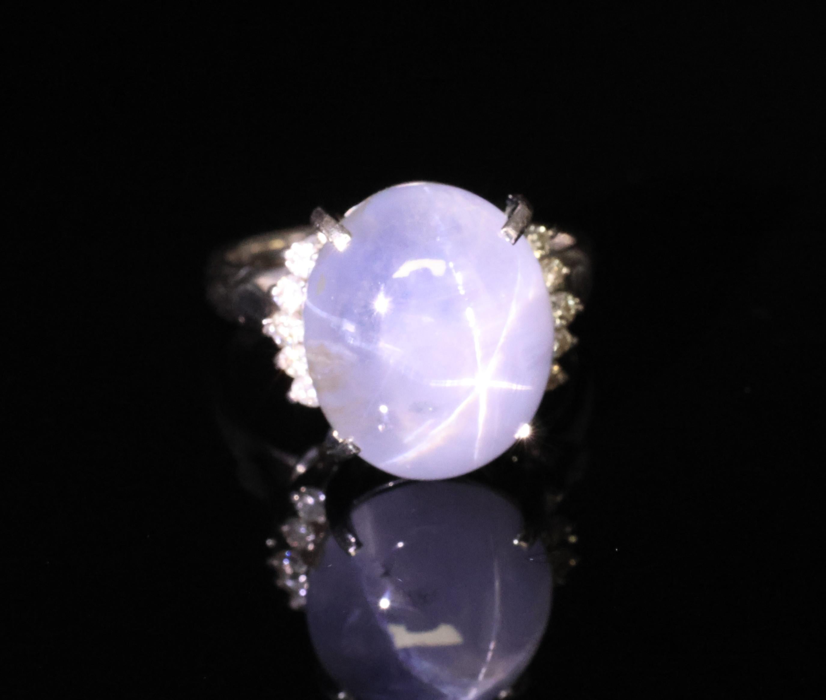 Vintage 14.12ct Natural Star Sapphire & 0.22ct Diamond Platinum Ring, Size 7.5