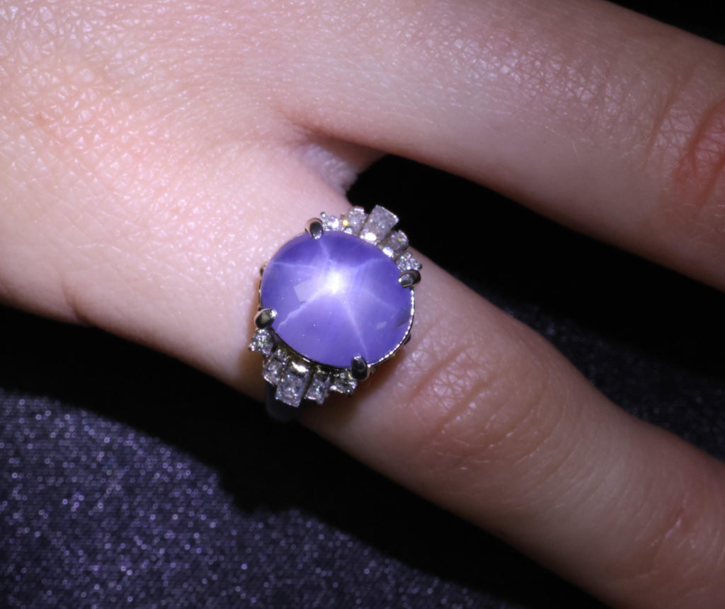 Vintage 7.11ct Blue Star Sapphire & 0.42ct Diamond Platinum Ring, Size 5