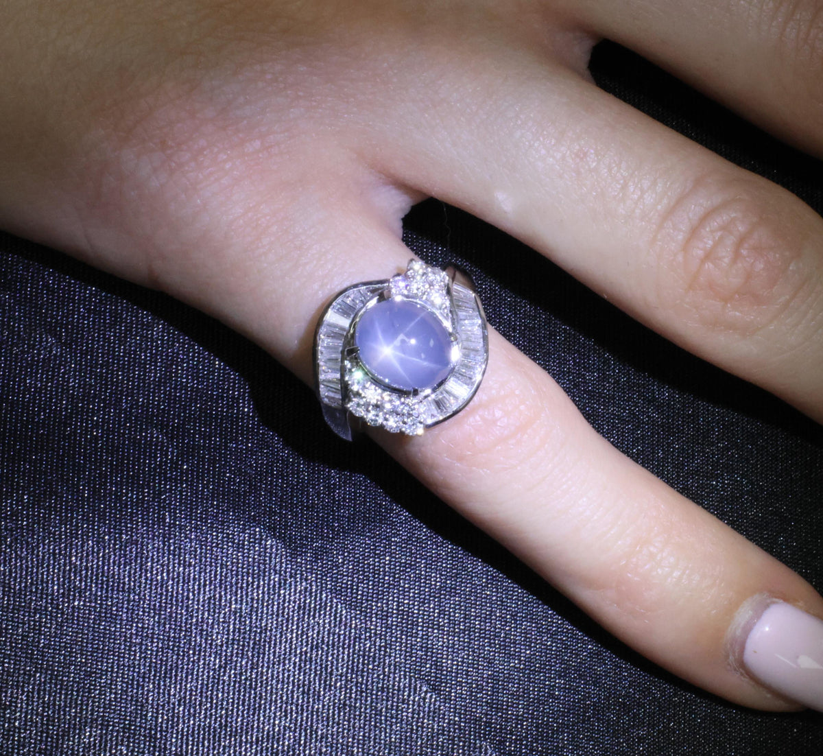 5.22ct Natural Blue Star Sapphire & 0.70ct Diamond Halo Platinum Ring, Size 4.5