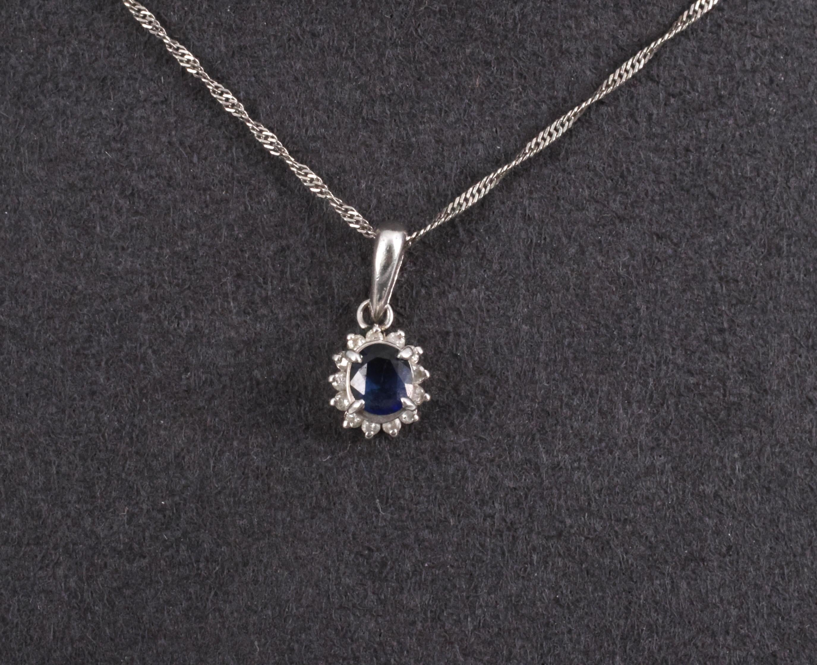 Estate 0.29ct Royal Blue Sapphire & 0.19ct Diamond Platinum Halo Necklace