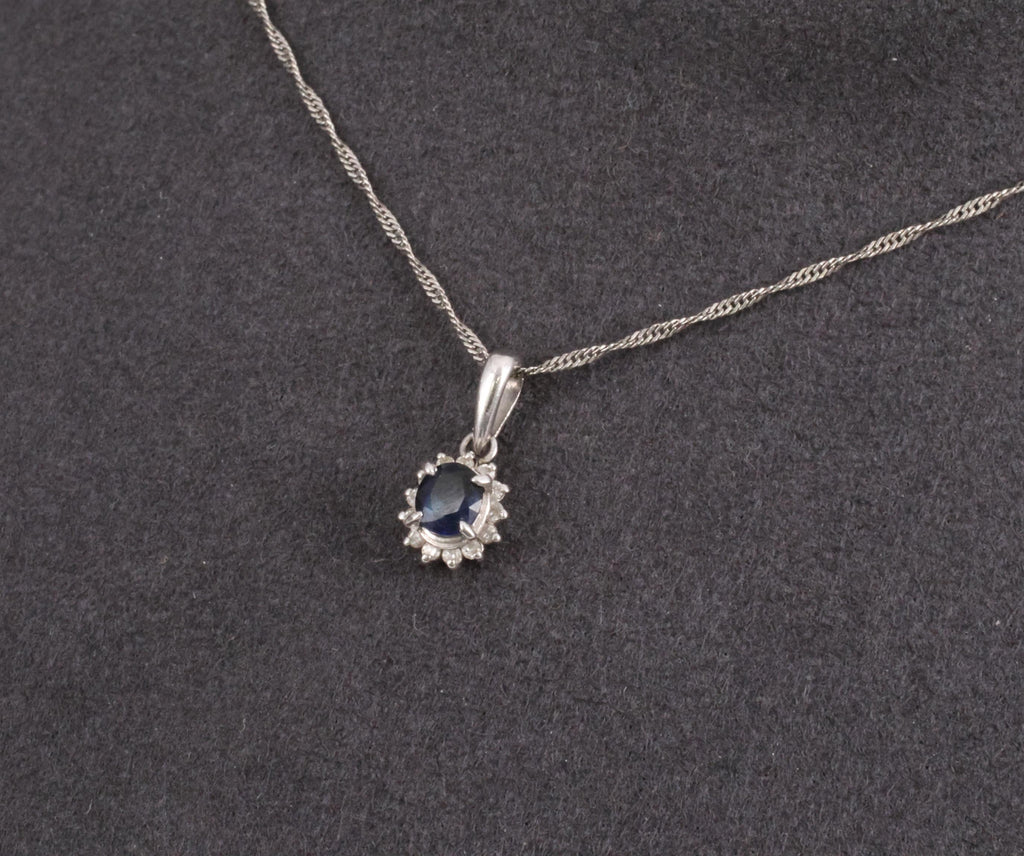 Estate 0.29ct Royal Blue Sapphire & 0.19ct Diamond Platinum Halo Necklace