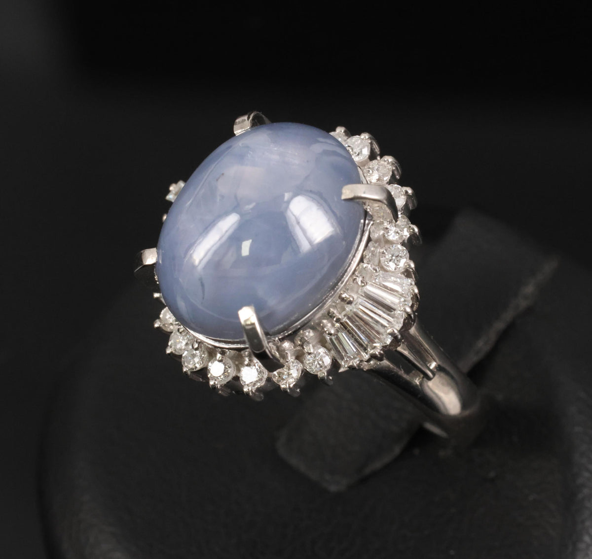 13.87ct Natural Untreated Star Sapphire & 0.65ct Diamond Platinum Ring, Size 5.5