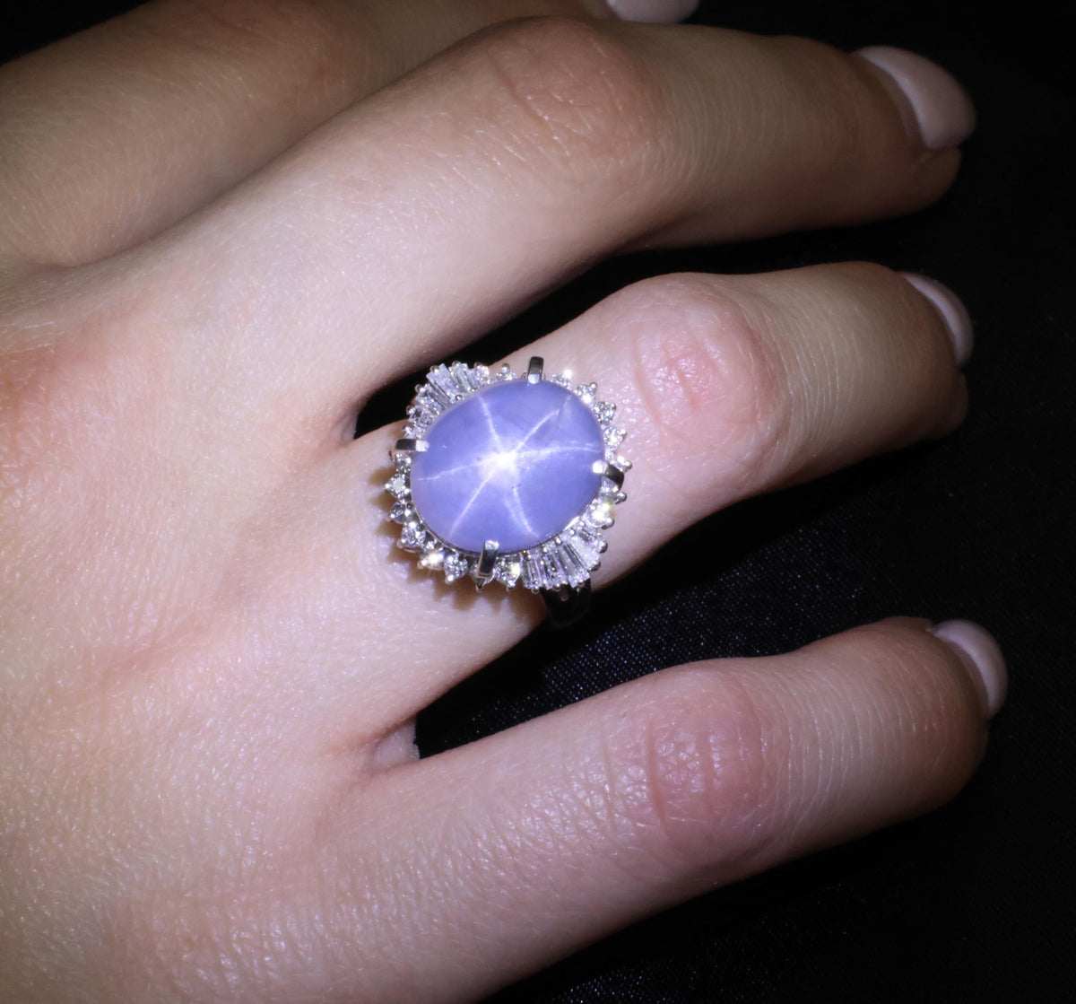 13.87ct Natural Untreated Star Sapphire & 0.65ct Diamond Platinum Ring, Size 5.5