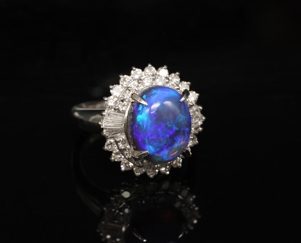 Vintage 3.60ct Natural Black Opal 0.81ct Diamond Platinum Ring Size 4
