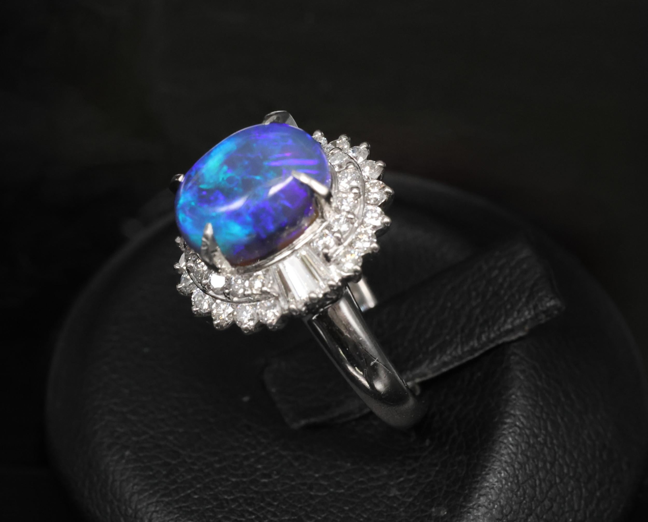 Vintage 3.60ct Natural Black Opal 0.81ct Diamond Platinum Ring Size 4