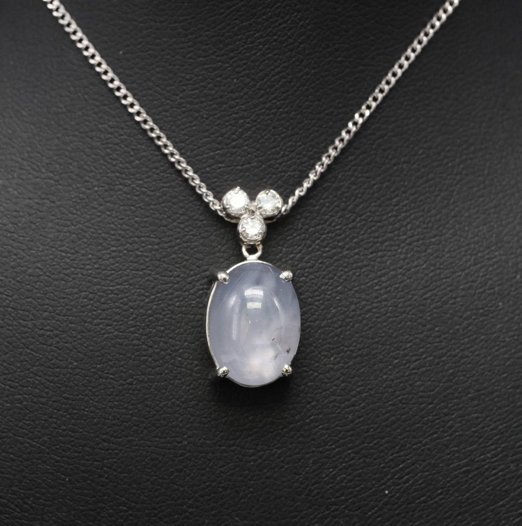 Vintage 11.33ct Natural Star Sapphire 0.19ct Diamond Platinum 15.5 Inch Necklace