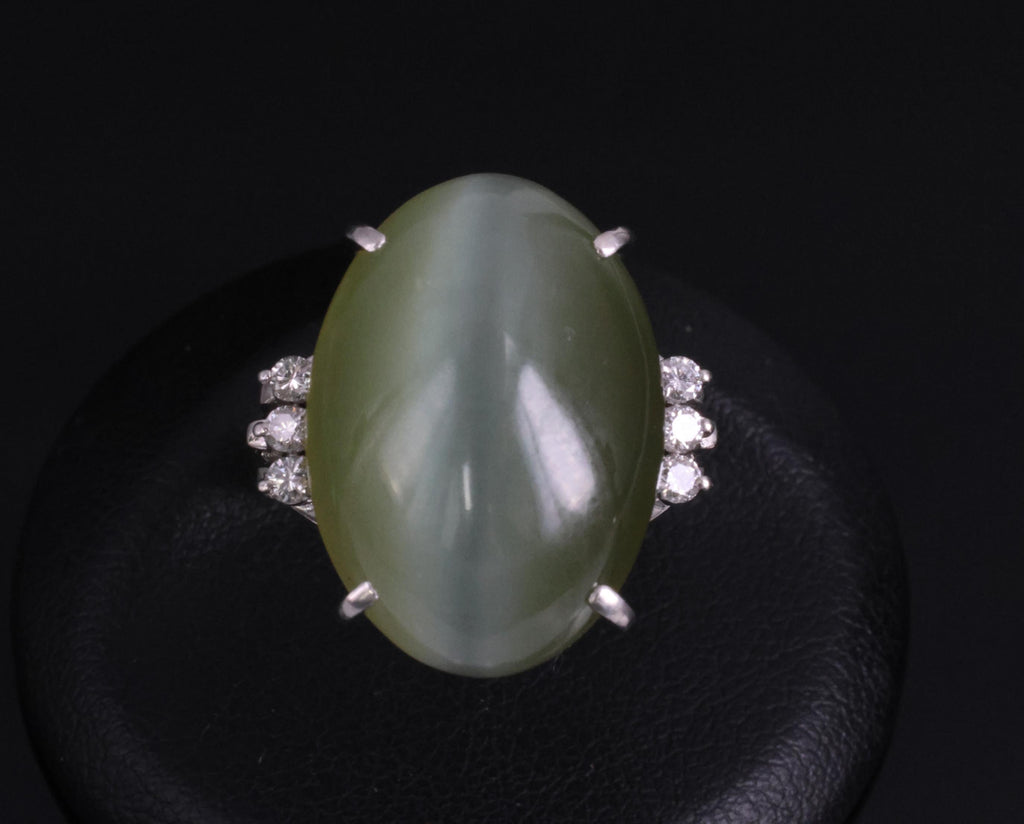 15.84ct Nephrite Jade Cat's Eye & 0.17ct Diamond Platinum Ring, Size 6.75