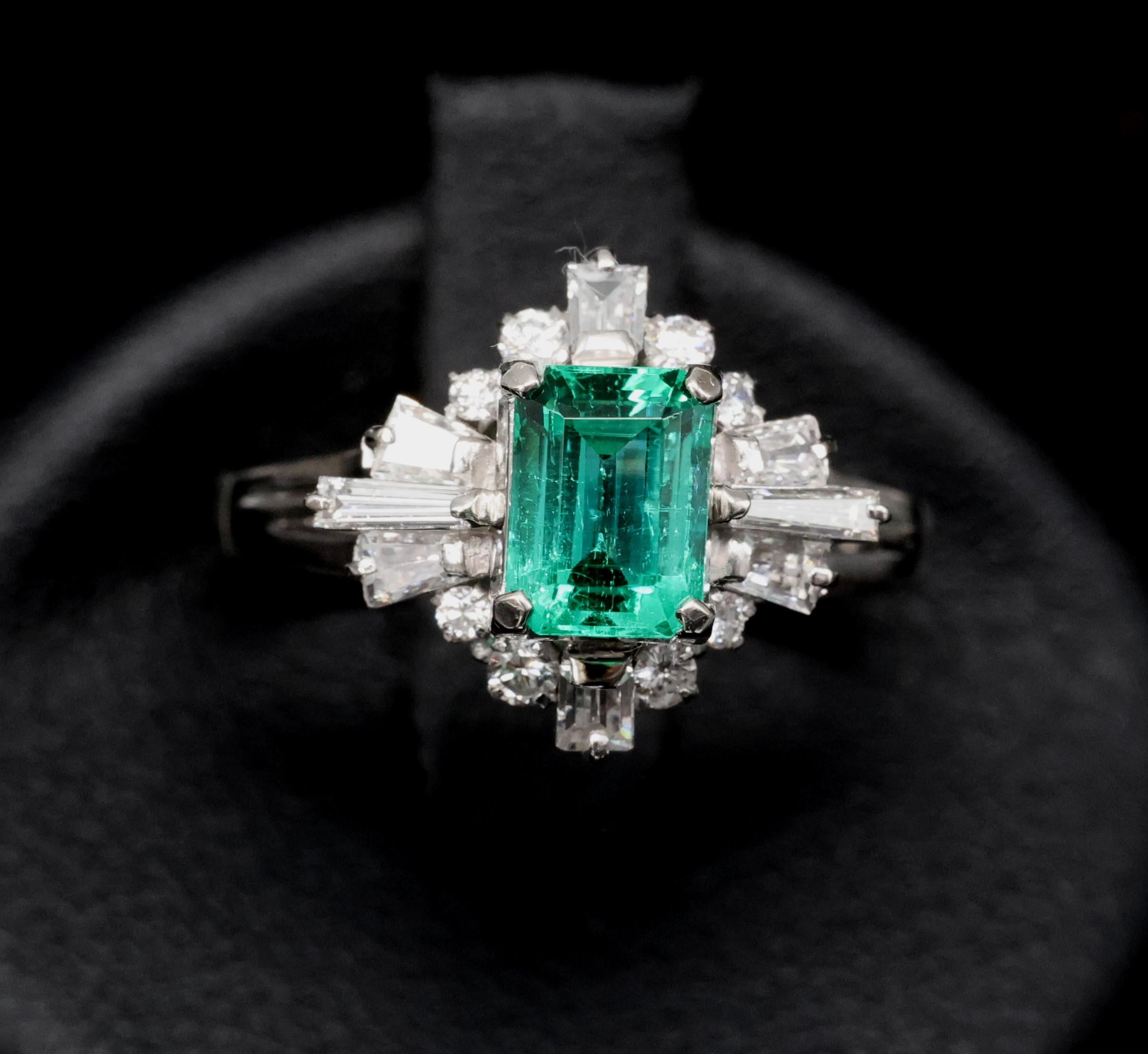 Fine 0.91ct GIA Colombian Emerald 0.51ct Diamond Platinum Ring Size 6.25