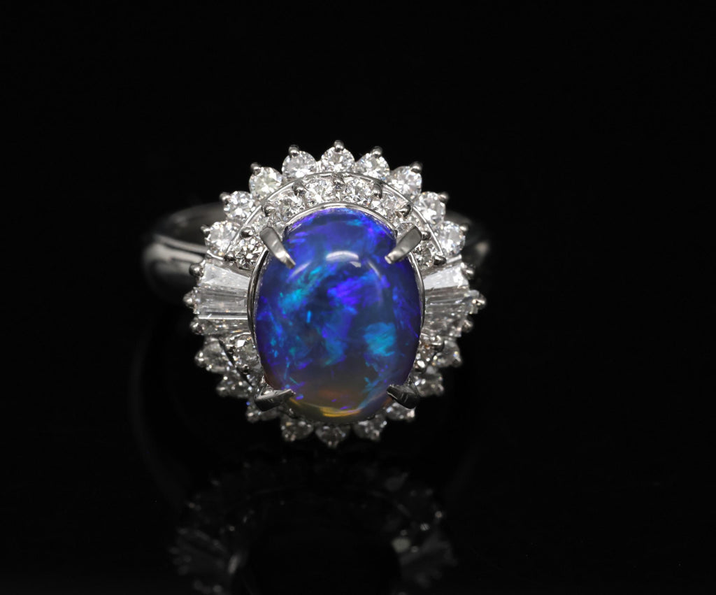 Vintage 3.60ct Natural Black Opal 0.81ct Diamond Platinum Ring Size 4
