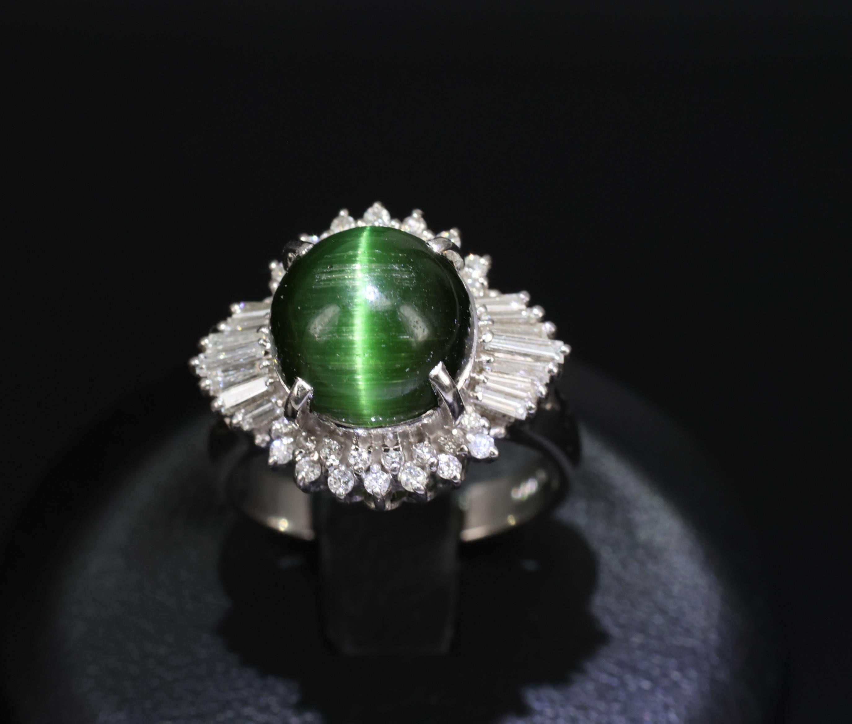 Vintage 4.02ct Cats Eye Green Tourmaline & 0.50ct Diamond Platinum Ring Size 5.5