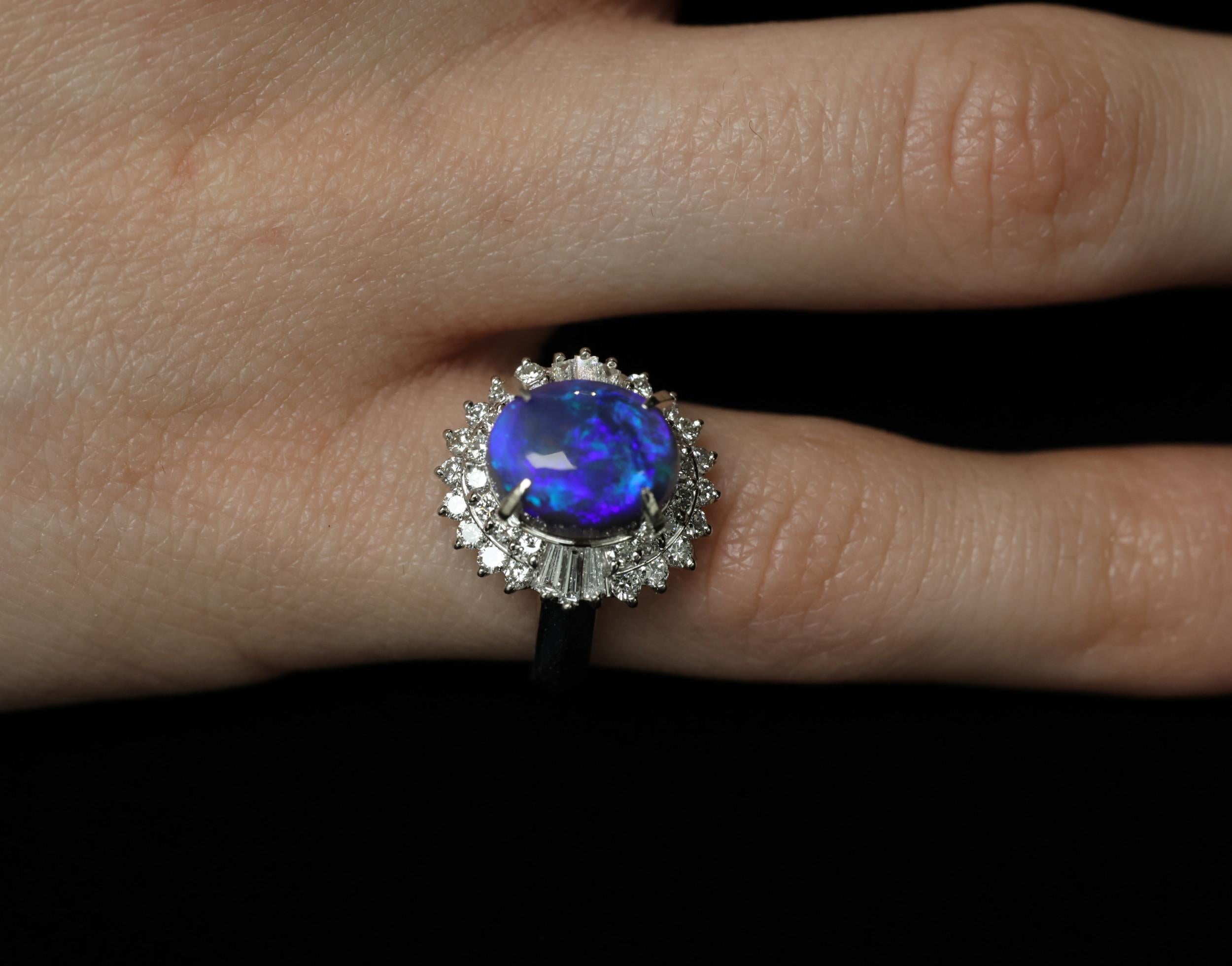 Vintage 3.60ct Natural Black Opal 0.81ct Diamond Platinum Ring Size 4