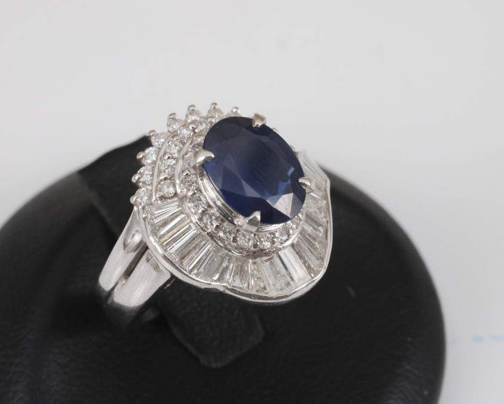 Vintage 2.16ct Royal Blue Sapphire & 1.42ct Diamond Platinum Ring, Size 5.75