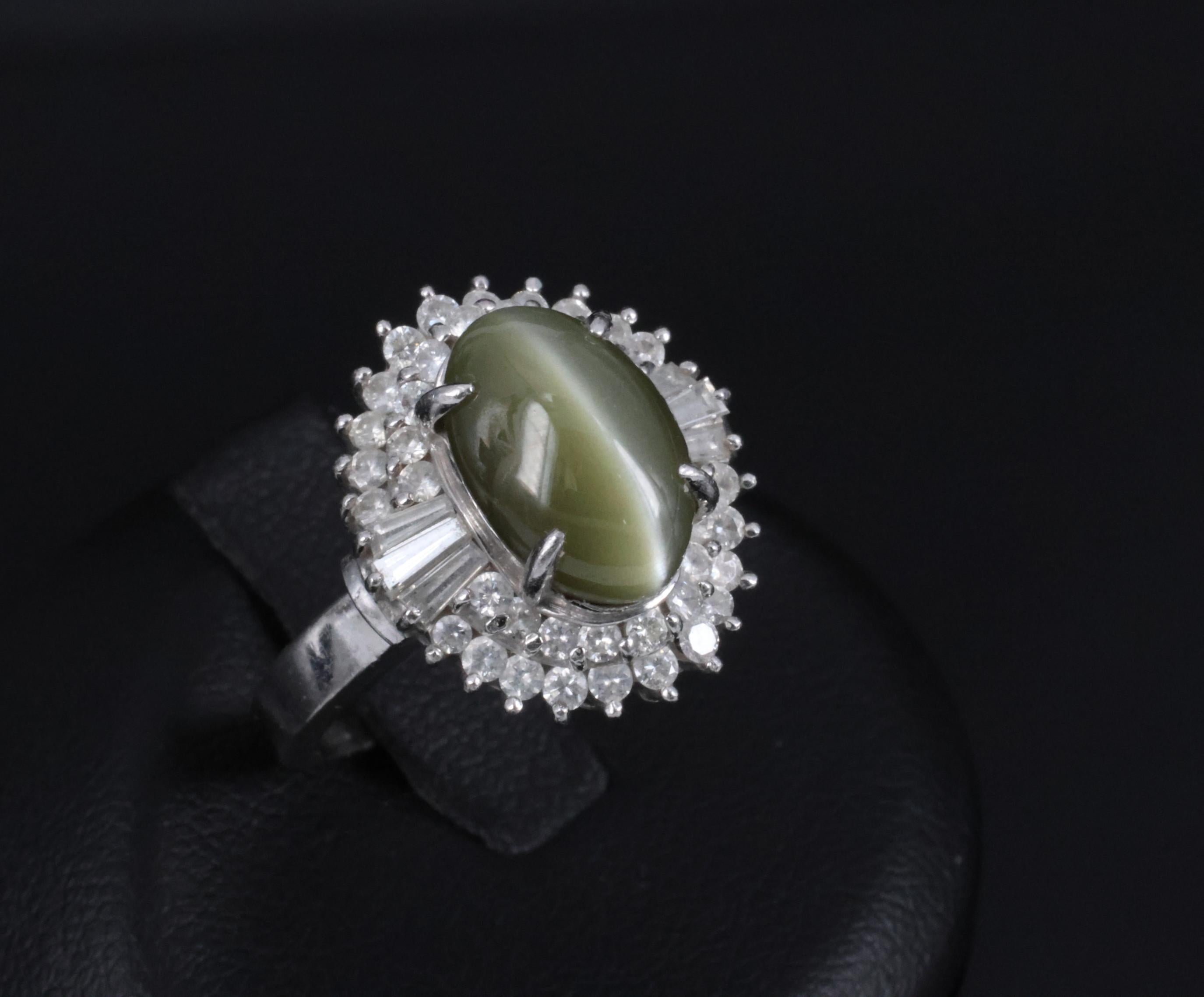 Vintage 5.33ct GIA Chrysoberyl Cat's Eye & 0.90ct Diamond Platinum Ring Size 7.5